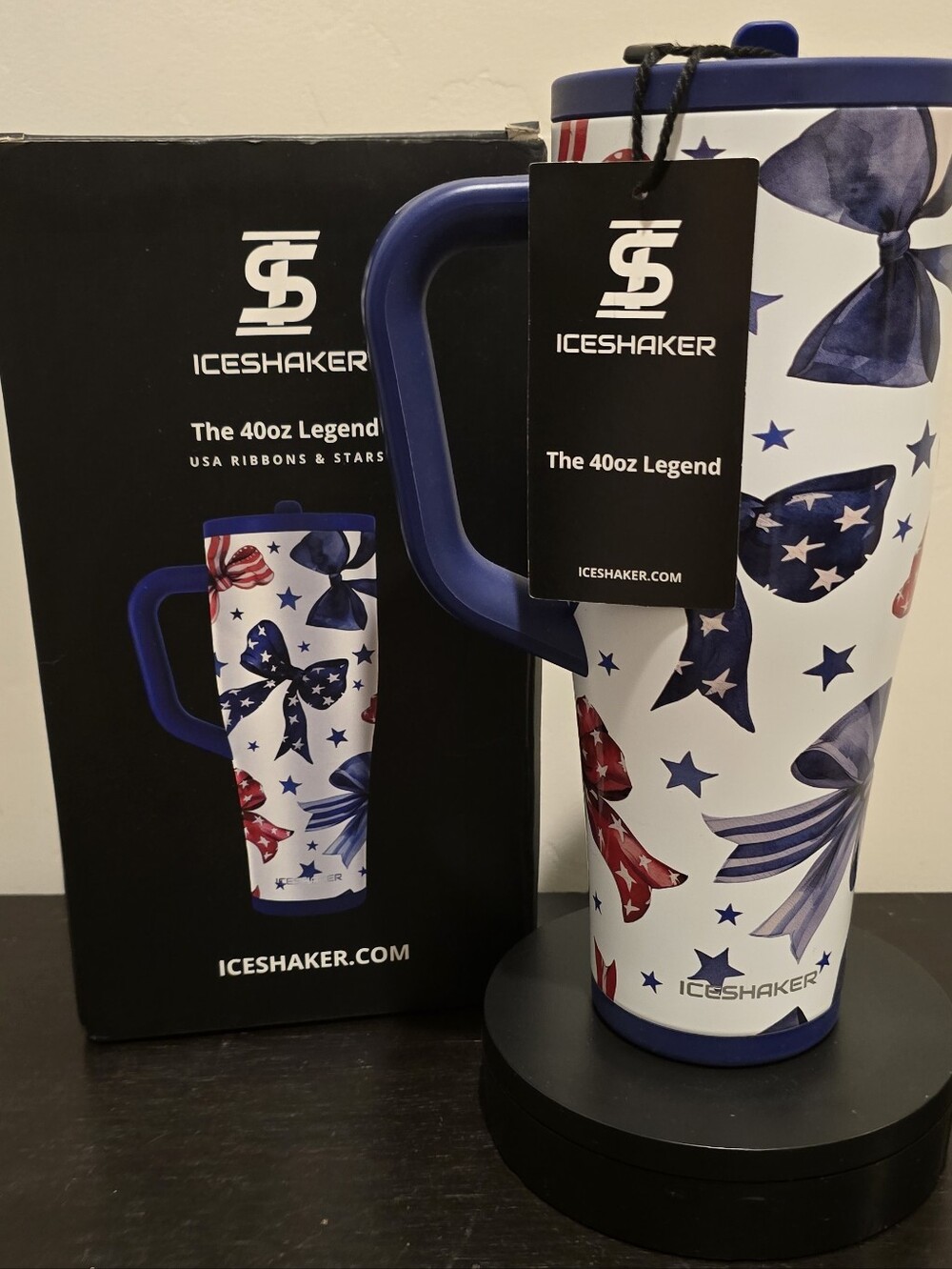 RARE USA Ribbons and Stars - IceShaker Legend 40oz. HTF BNIB Patriotic